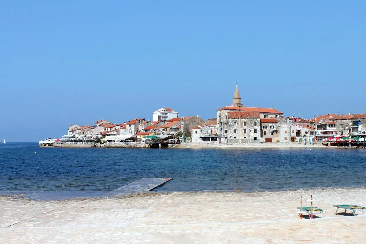 Apartments With A Swimming Pool Umag - 3358 Croatia